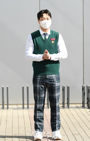 【フォト】『今、私たちの学校は…』主演陣、バラエティー収録のため出勤