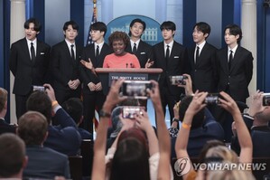 BTSがホワイトハウス訪問「アジア系への憎悪犯罪の根絶を」