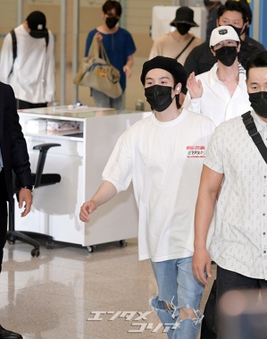 【フォト】BTS、米大統領との対面を終えて韓国に帰国