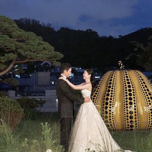 【フォト】キム・ユンジ、結婚1周年に合わせて挙式当時の写真を大放出