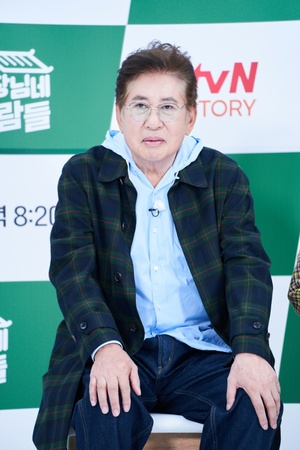 【フォト】76歳でパパになったキム・ヨンゴンなど出演、『会長さん宅の人々』制作発表会
