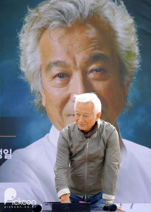 シン・ソンイルさんの死から4年…韓国映画界の巨星落つ