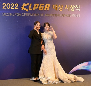 【フォト】「2022 KLPGA大賞」授賞式に出席した女子プロゴルファーたち