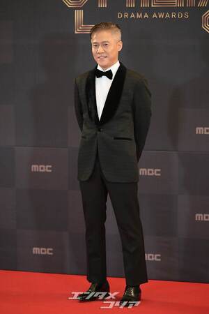【フォト】イ・ヘリ＆イ・ヨンデら出席「2022 MBC演技大賞」レッドカーペットのスターたち