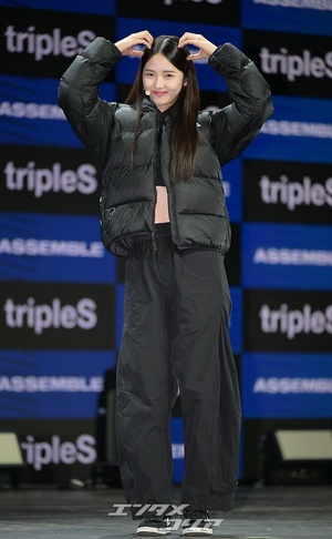 【フォト】tripleS、1stアルバム＆リード曲「Rising」でデビュー