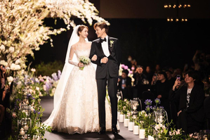 【フォト】イ・ダヘ＆ SE7EN「華やか＋幸せ」結婚式の写真公開