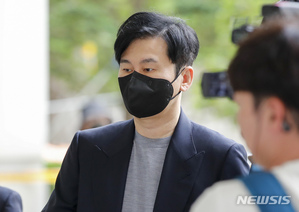 【フォト】ヤン・ヒョンソク、控訴審の2回目の公判に出廷