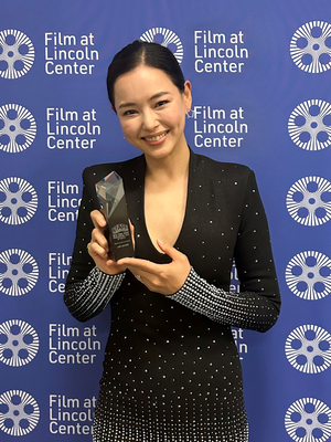 イ・ハニ、NYアジアン映画祭で最優秀演技賞受賞! 「心から光栄」