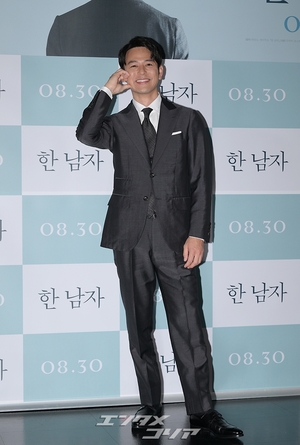 【フォト】妻夫木聡、映画『ある男』で韓国訪問　「素敵なほほ笑み」