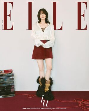 【フォト】「GUCCI」とタッグを組んだIUの新たな顔…「ELLE」10月号の表紙飾る