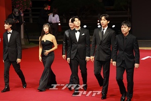 【フォト】パク・ウンビン＆ソン・ジュンギ＆ハン・ヒョジュら、釜山映画祭開幕式に出席したスターたち