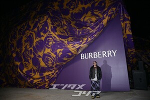 【フォト】チョン・ジヒョン＆イ・ジョンソク＆イ・ドンウクら、「BURBERRY」のイベントに出席したスターたち