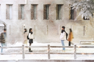 【フォト】シン・イェウン×ペ・イニョク、雪降る日のカップル…みずみずしい青春の瞬間