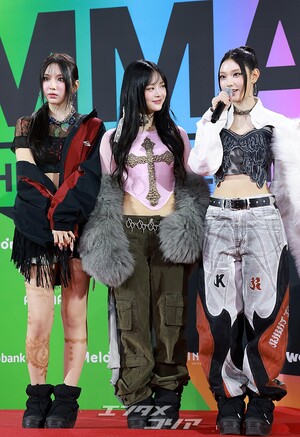 【フォト】NewJeans、格の違うファッションセンス　＝2023MMA