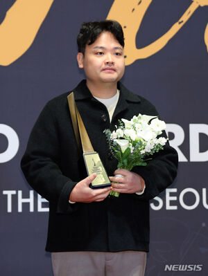 【フォト】ユ・スンホ＆パク・ジフら、ファーストブランド大賞授賞式に出席したスターたち
