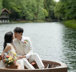 【フォト】イ・ジフンの妻アヤネさん、日本での挙式の写真を追加公開…美しいカップル