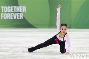 【フォト】フィギュア：演技披露する日本代表の島田麻央＝冬季ユース五輪女子シングルSP