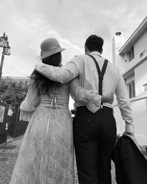 【フォト】登録者数131万人のユーチューバーralral、結婚相手と愉快なひととき