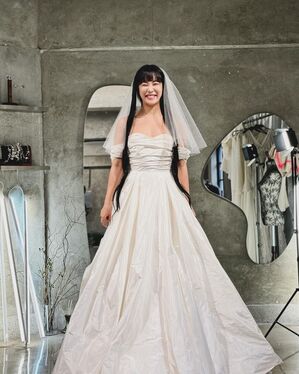 【フォト】登録者数131万人のユーチューバーralral、結婚相手と愉快なひととき