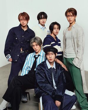 【フォト】NCT WISHの6人、デビュー前から雑誌の表紙を飾る…清涼ビジュアルのシナジー