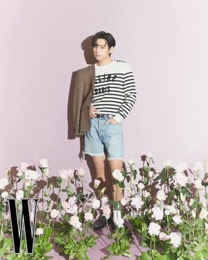 【フォト】BTSのV、花よりきれいな男子