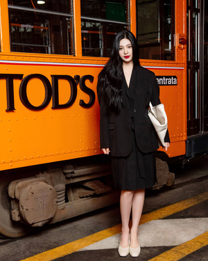 Red Velvetジョイ、ミラノ・ファッションウィークに出席…魅惑的なビジュアル