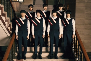 NCT DREAM、夢を奪われたメンバー7人の無表情な姿収めたイメージ公開