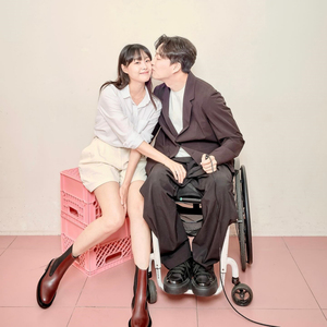 ソン・ジウン&パク・ウィ、10月9日に結婚…式は非公開