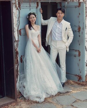 【フォト】「結婚2周年記念」ソン・イェジン＆ヒョンビン　絵のように美しいウエディング写真公開