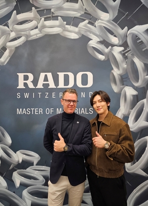 チ・チャンウク、スイスの時計ブランド「RADO」のアンバサダーとして活躍中