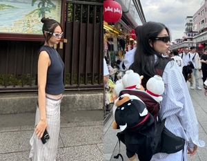 BLACKPINKジェニー、日本旅行中の写真公開…クールなストリートファッション
