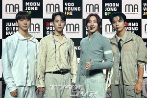 【フォト】元B.A.Pヨングク＆デヒョン＆ヨンジェ＆ジョンオプ、胸弾むカムバック