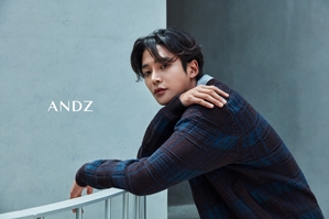 【フォト】ロウン、ものすごい魅力の「ANDZ」秋物カタログ