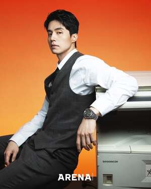 【フォト】42歳イ・ドンウク、女性のハートを刺激するダンディーさ