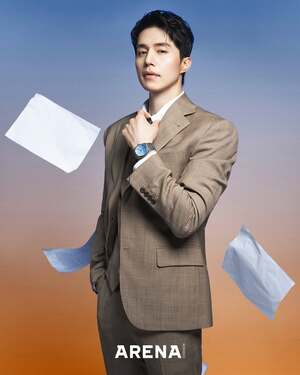 【フォト】42歳イ・ドンウク、女性のハートを刺激するダンディーさ