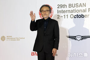 【フォト】ソン・ジュンギ＆イ・ジョンジェ＆カン・ドンウォンら、開幕式に出席したスターたち＝釜山映画祭