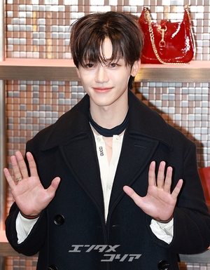 【フォト】NCTジェミン、スイートな「ほっぺハート」