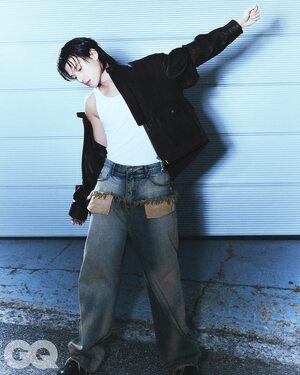 【フォト】ATEEZウヨン×黒猫…シックな魅力さく裂