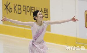 【フォト】李海仁　選手資格を一時回復…深みのある演技