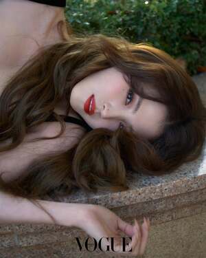 【フォト】ハン・ソヒ、バラの花より美しく魅惑的でセクシー