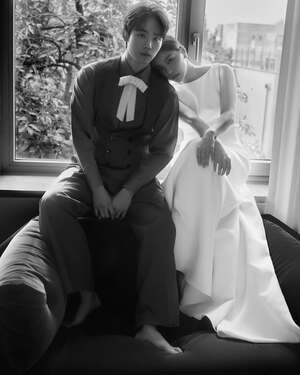 【フォト】Ailee＆チェ・シフンさん、甘くロマンチックなウエディング写真大放出
