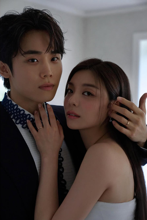 【フォト】Ailee＆チェ・シフンさん、甘くロマンチックなウエディング写真大放出