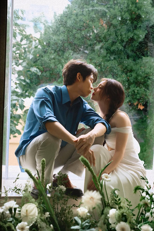 【フォト】Ailee＆チェ・シフンさん、甘くロマンチックなウエディング写真大放出