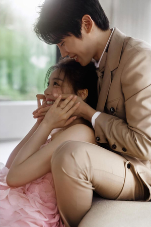 【フォト】Ailee＆チェ・シフンさん、甘くロマンチックなウエディング写真大放出