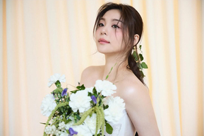 【フォト】Aileeが友人たちとブライダルシャワー、幸せな花嫁