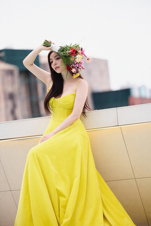 【フォト】Aileeが友人たちとブライダルシャワー、幸せな花嫁