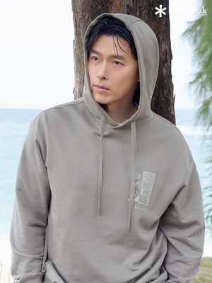 【フォト】ヒョンビン、一緒に出掛けたくなるロマンチックなほほ笑み…SNOWPEAK春夏コレクション