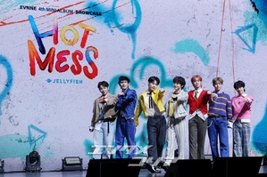 【フォト】EVNNE、4枚目のミニアルバムをリリース