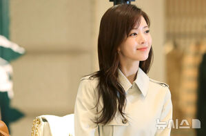 【フォト】ノ・ジョンイ、トレンチコートで完成させたビジュアル