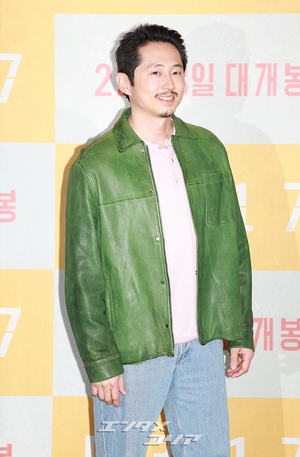 【フォト】スティーヴン・ユァン「ポン監督と仕事ができてうれしい」